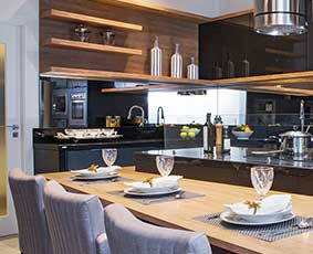 Cozinhas + wood interiores